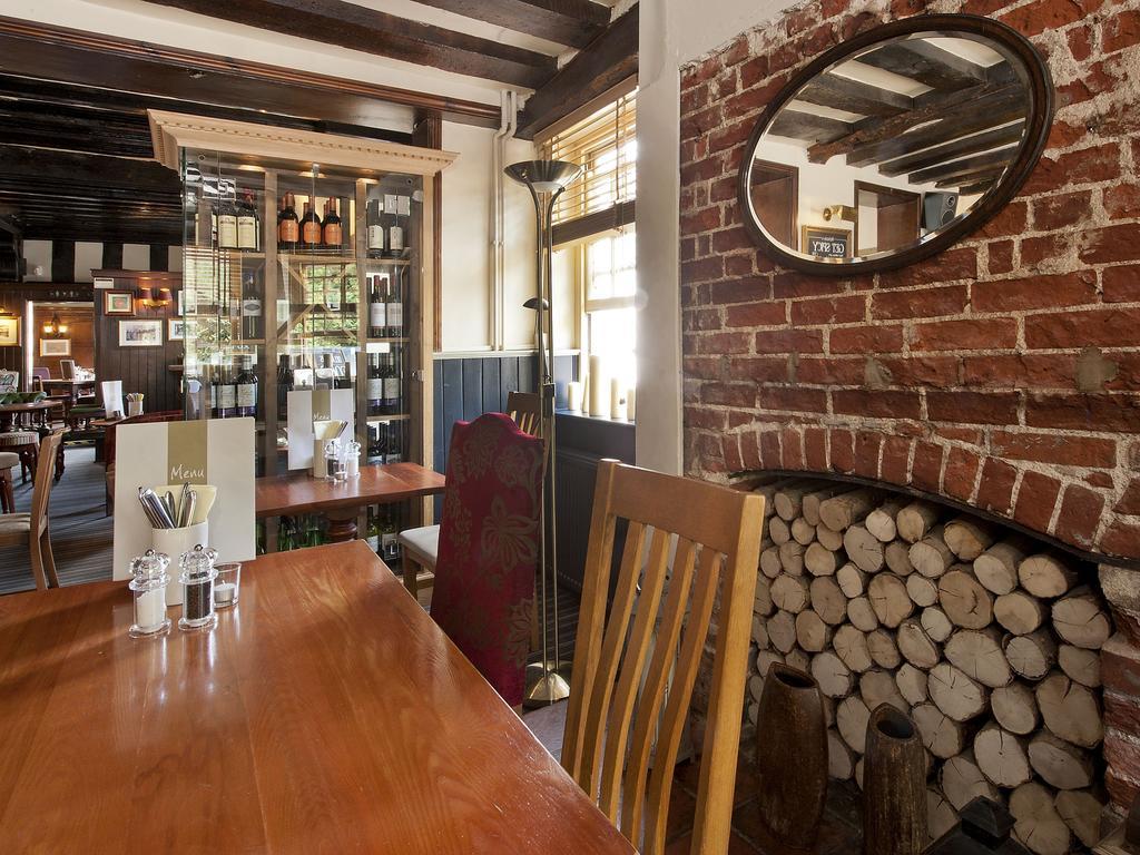The Fox By Greene King Inns Bury St. Edmunds Экстерьер фото